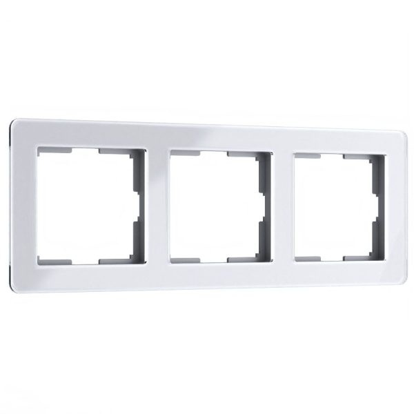 Рамка акриловая Werkel Acrylic на 3 поста Белый W0032701