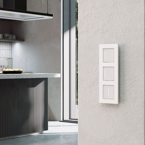 Рамка из поликарбоната Werkel Slab на 3 поста Белый W0032961 — изображение 2