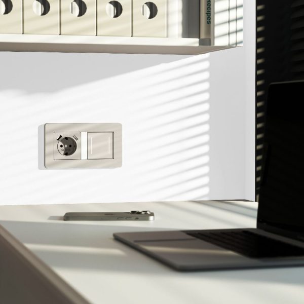 Выключатель двухклавишный встраиваемый сенсорный Werkel с Wifi Черный W4523641 — изображение 2