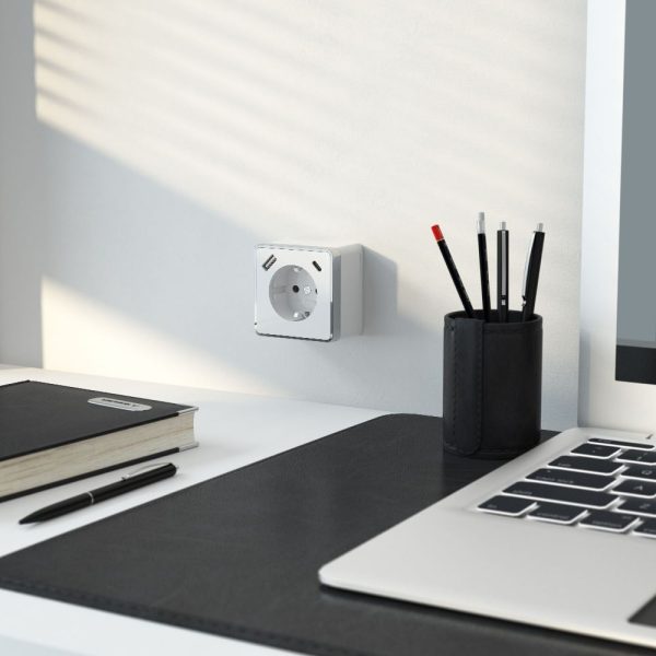 Розетка накладная Werkel Gallant с заземлением, шторками и USB тип A+C Белый W5071701 — изображение 2