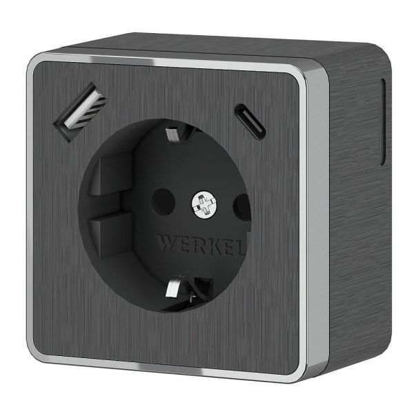 Розетка накладная Werkel Gallant с заземлением, шторками и USB тип A+C Графит рифленый W5071704