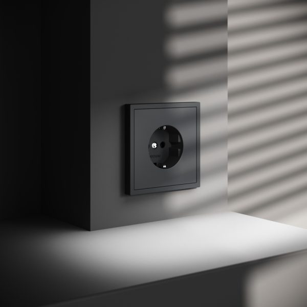 Розетка встраиваемая Voltum S70 с заземлением Soft touch Графит VLS040107 — изображение 5