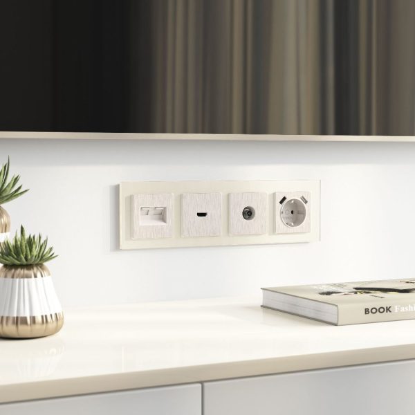 Накладка для двойной розетки Еthernet Werkel RJ-45 Перламутровый W1191113 — изображение 2